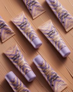 EVELINE KOLOROWKA Eveline Better Than Perfect Podkład nawilżająco-kryjący nr 05 Creamy Beige 30ml 3