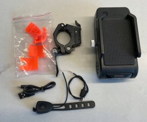 Uchwyt na telefon rowerowy z power bankiem 4