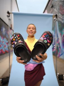 Crocs Damskie Buty Chodaki Crocs Classic 10001 Clog 38,5 10