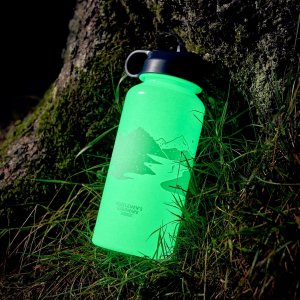 Gentlemens Hardware Butelka termiczna świecąca w ciemności 1l| GENTLEMENS HARDWARE 2