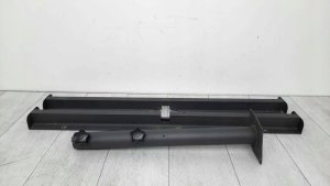 Beliani Metalowy stojak pod parasol ogrodowy czarny VICCHIO! 9