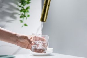 Bateria kuchenna Blue Water Cyrus stojąca mosiądz (BW-5901730616613) 7