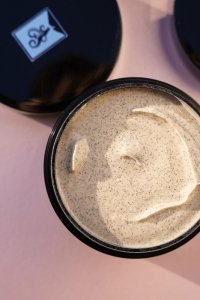 Peeling do twarzy i ciała Santo Volcano Spa 5