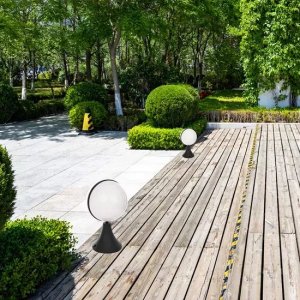 Lumes Okrągła lampa zewnętrzna czarna - N009-Genua 3