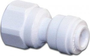 Aquafilter A4FA716 - Złączka adaptacyjna do wylewki 1/4" pod przewód x 7/16" (gwint wylewki) - kolor biały 1