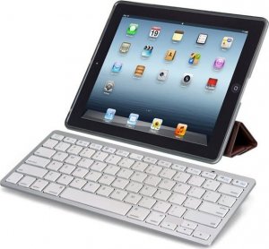 4kom.pl Uniwersalna Klawiatura Bezprzewodowa Bluetooth do iPad iMac iOS Android Windows + Stojak na biurko 3