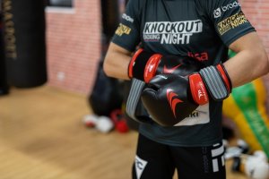 YakimaSport Rękawice bokserskie skóra naturalna PRO SPIDER 10 oz 3