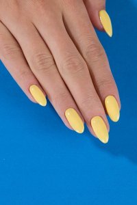 Cosmetics Zone Lakier do paznokci klasyczny - pastelowy żółty 7ml - Lemon Orchard CP11 3