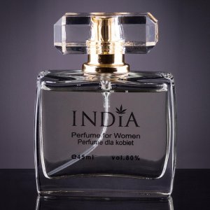 India Cosmetics 45ml perfumy damskie z nutą konopi 1