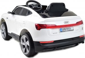 Super-Toys AUTO NA AKUMULATOR AUDI E-TRON SPORTBACK QLS6688 2