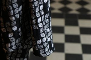 Yaro Slings Chusta tkana Yaro Slings - Petals Ultra Black White Grey Tencel 5 (4.2 m.) 11