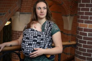 Yaro Slings Chusta tkana Yaro Slings - Petals Ultra Black White Grey Tencel 5 (4.2 m.) 15