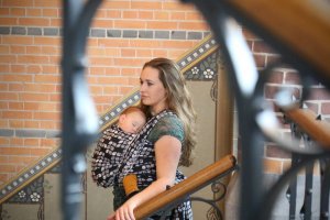 Yaro Slings Chusta tkana Yaro Slings - Petals Ultra Black White Grey Tencel 5 (4.2 m.) 16