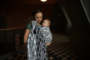 Yaro Slings Chusta tkana Yaro Slings - Petals Ultra Black White Grey Tencel 5 (4.2 m.) 8