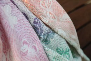 Yaro Slings Chusta tkana Yaro Woodland Duo Macarons Rainbow Tencel 4 (3.6 m.) 10