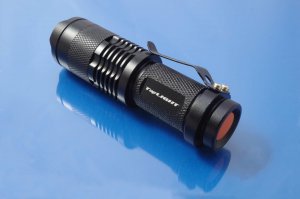 Latarka Latarka Top-LIGHT SE-T1s CREE Q5 5W ZOOM BOX Uniwersalny 5