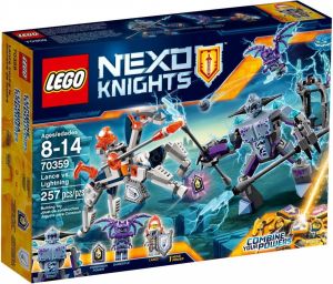 LEGO Nexo Knights Lance kontra Błyskawica 1