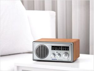 Radio Sangean WR-1 orzech 7
