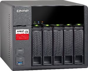 Serwer plików Qnap TS-563-8G 5BAY 50TB IRONWOLF - TS-563-8G/STG10TB 4