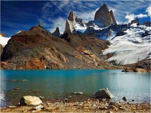 DecoNest Fototapeta - Mount Fitz Roy, Patagonia, Argentina - 300X231 1