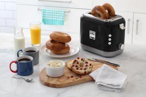 Toster Kenwood TCX751BK 3