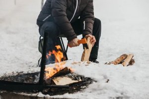 Fiskars Zestaw kempingowy - Siekiera + Nóż + Piła 15