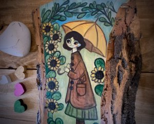 Żółty parasol - obrazek na drewnie z korą 4