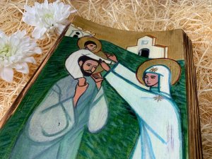 ŚW. RODZINA MALOWANA NA OPALONYM DREWNIE 2