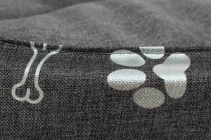 EcoHomeGarden Owalne legowisko kojec dla psa ciemny szary srebrne kości i łapki L 68x55 wigofil 7