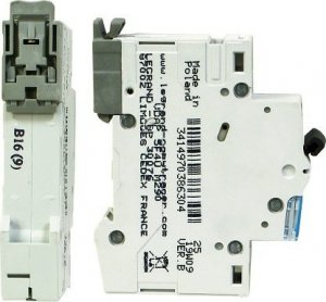 Legrand Wył.nadpr.6kA AC 1p C16A S-301 Legrand TX3 403434 4