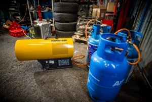 Master Nagrzewnica gazowa Master BLP 11M + zestaw do sprzęgania butli 19