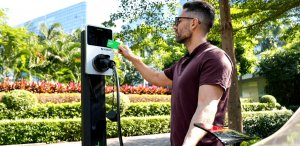Ładowarka Autel MaxiCharger EU AC W22-S-DG 22kW ciemno szara (106000029) 5