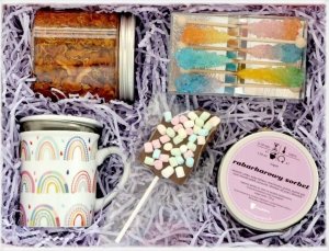 Cup&You Barwny BOX WITH RAINBOW z kolorowymi sugar sticks 1