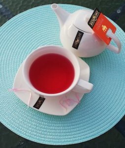 Richmont Herbata Richmont Peach Lemon Star 50x6g z porcelanowym dzbankiem Duo 2