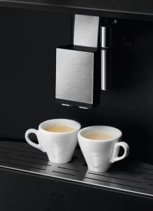 Ekspres do kawy Electrolux Ekspres do zabudowy ELECTROLUX KBC85Z 9