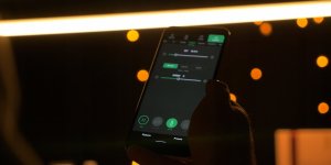 Lampa studyjna Amaran Amaran T2C 9