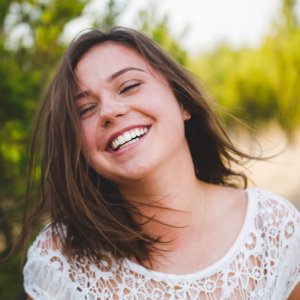 Inter-Vion Episeptyl nić dentystyczna satynowa o aromacie miętowym 2