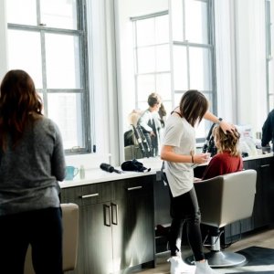 Eko-Higiena Zestaw grzebieni fryzjerskich 10 sztuk + etui 9