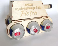 Koszulkowy Produkt personalizowany - Sprzęt wystrzałowego taty (imię) - czołg na piwo z grawerem 3
