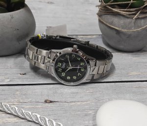 Zegarek Q&Q Klasyczny zegarek damski Q&Q C11A-004P 2