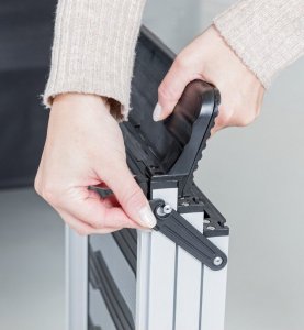 Trixie Rampa teleskopowa, czarna/szara, 40 × 78–175 cm, składana potrójnie 10