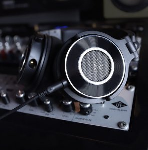 Słuchawki OneOdio MONITOR 60 słuchawki nauszne czarne DJ 2