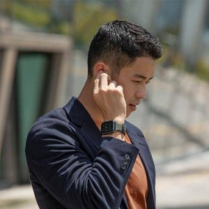 Uniq Pasek UNIQ Linus Apple Watch 4/5/6/7/SE/8/Ultra 44/45/49mm Airosoft Silicone zielony/moss green 2