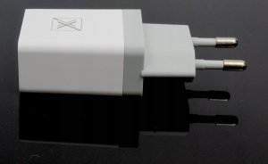 Ładowarka Maxximus Ład. sieć. Maxximus Handy 1A + Micro USB 9