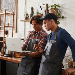 Laptop HP Notebook EliteBook 645 G9 R5-5625U W11P 512GB/16GB/14.0 6A171EA 9