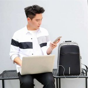 Plecak 4kom.pl Plecak antykradzieżowy na laptopa, na tablet z zamkiem szyfrowym uniwersalny z ładowarką podróżny 11