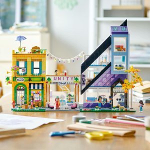 LEGO Friends Sklep wnętrzarski i kwiaciarnia w śródmieściu (41732) 4