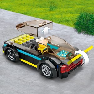 LEGO City Elektryczny samochód sportowy (60383) 5