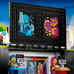 LEGO City Ciężarówka na turniej gier (60388) 7