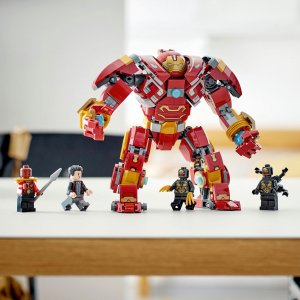 LEGO Marvel Hulkbuster: bitwa o Wakandę (76247) 2